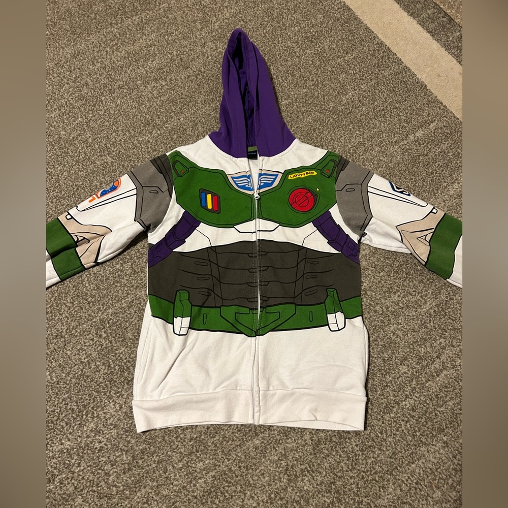 Buzz lightyear size youth large sweatshirt